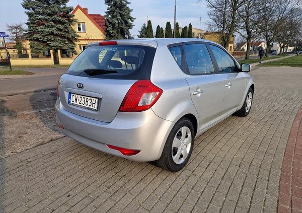 Kia Ceed cena 19900 przebieg: 187000, rok produkcji 2010 z Frombork małe 172